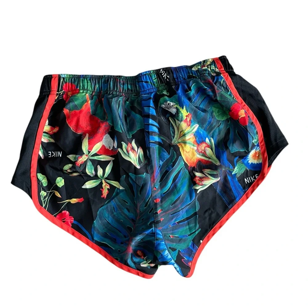 Nike women floral